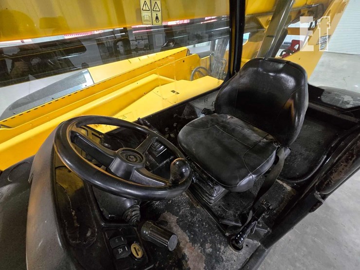 2015-jcb-507-42-image-14