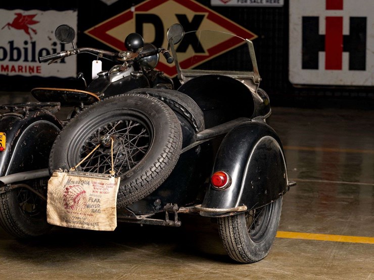1941-indian-four-sidecar-motorcycle-image-54
