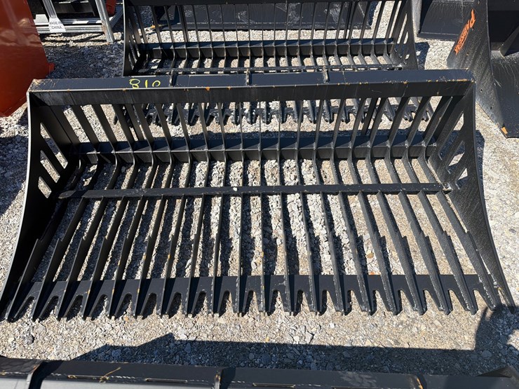 #810-•-72”-skid-steer-rock-bucket-image-1
