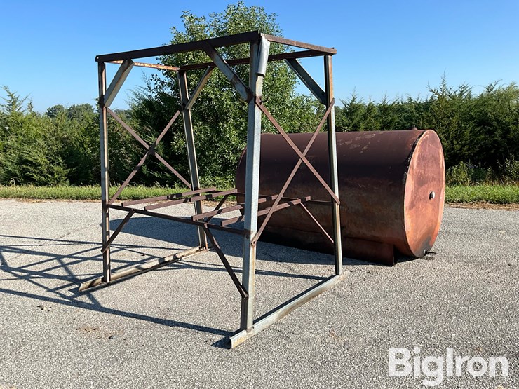 575-gal-fuel-tank-w/stand-image-3