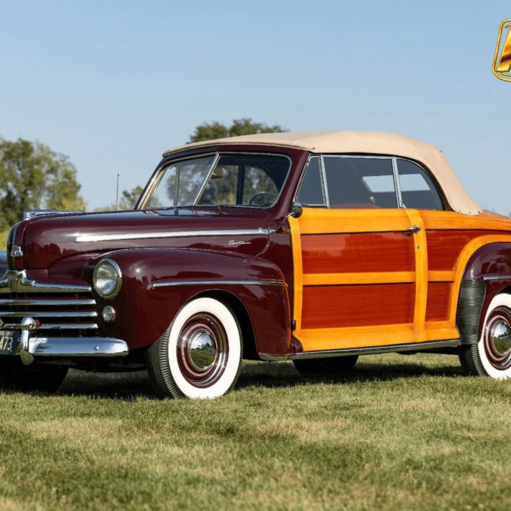 1947 Ford Super Deluxe Sportsman