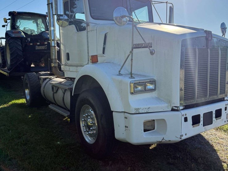 kenworth-t800-image-3