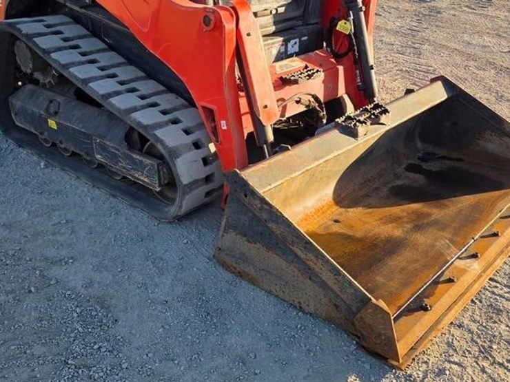 2022-kubota-svl75-2-image-6