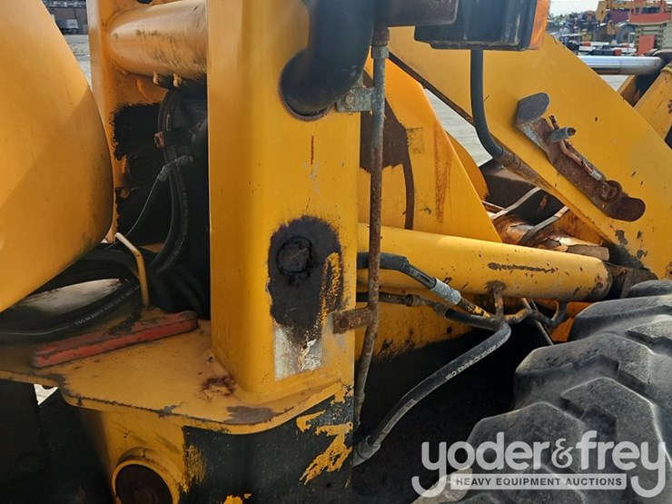 jcb-407b-image-26