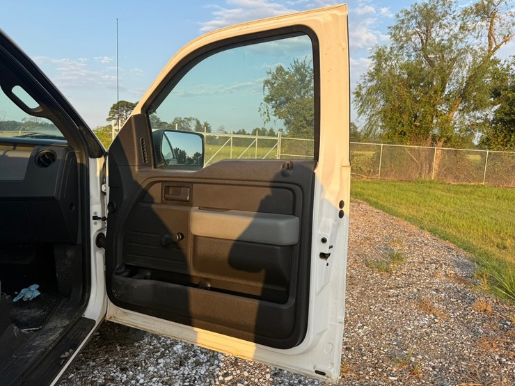 2014-ford-f150-image-42