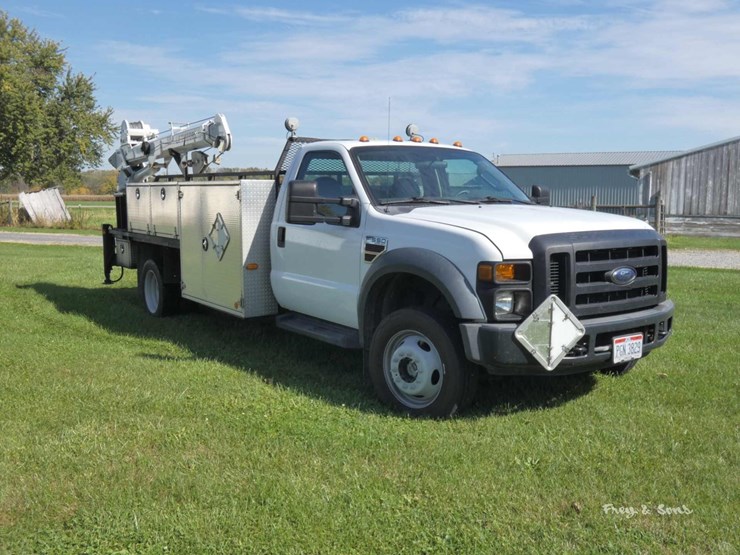 ford-f550-image-2