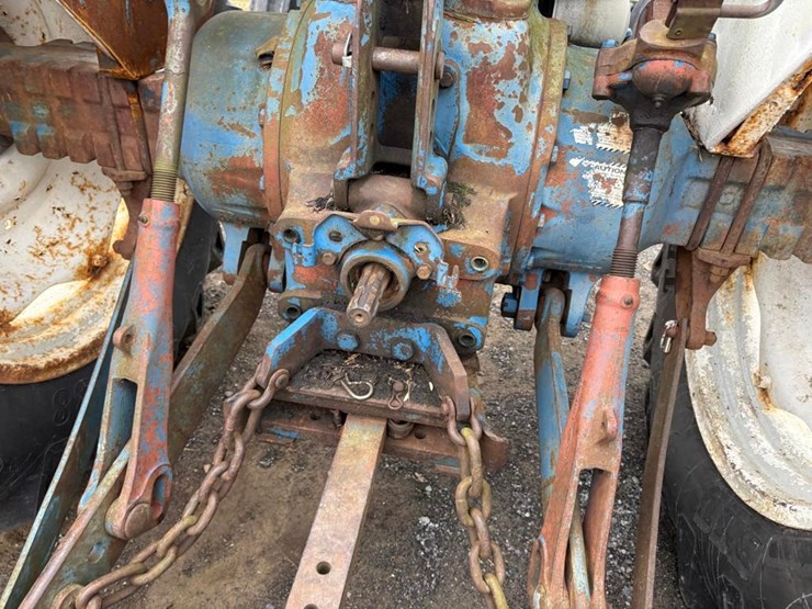 ford-5000-image-9