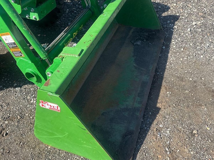 2022-john-deere-3043d-image-11