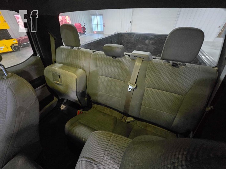 2015-ford-f150-xlt-image-15
