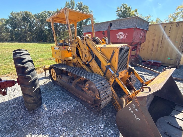 john-deere-450-image-1
