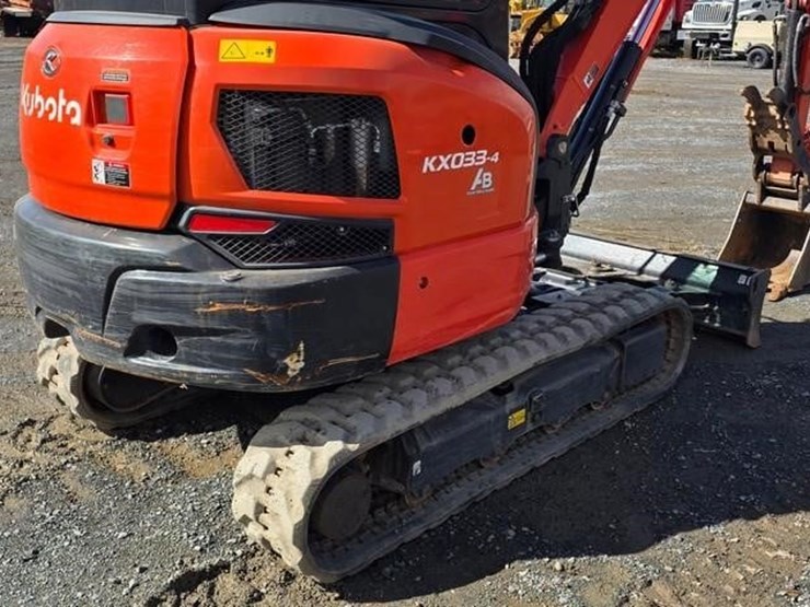 2025-kubota-kx033-4-image-22