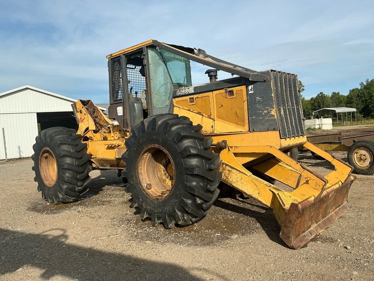 deere-640g-image-7