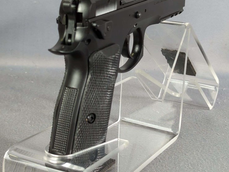 cz/-cz-usa-75-sp-01-tactical-9x19-pistol-sn#-j249501,-2-total-mags,-manual,-in-original-hard-case-image-6