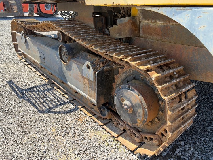 2011-atlas-copco-ecm660-iv-image-10