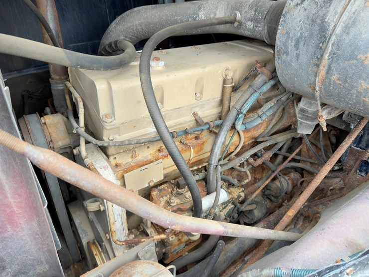 1987-international-f5070-image-8