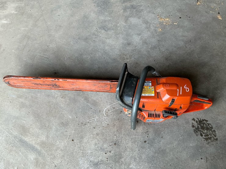 #118-•-husqvarna-390xp-chainsaw-with-24"-bar-image-1