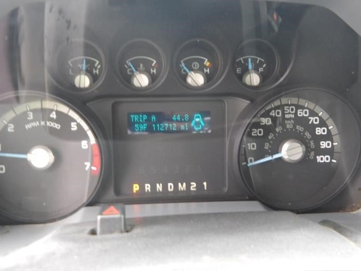 2011-ford-f350-image-17