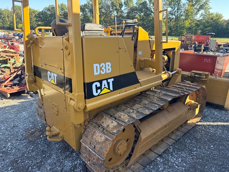 caterpillar-d3b-image-4