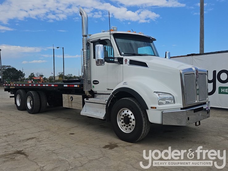2017-kenworth-t880-image-7