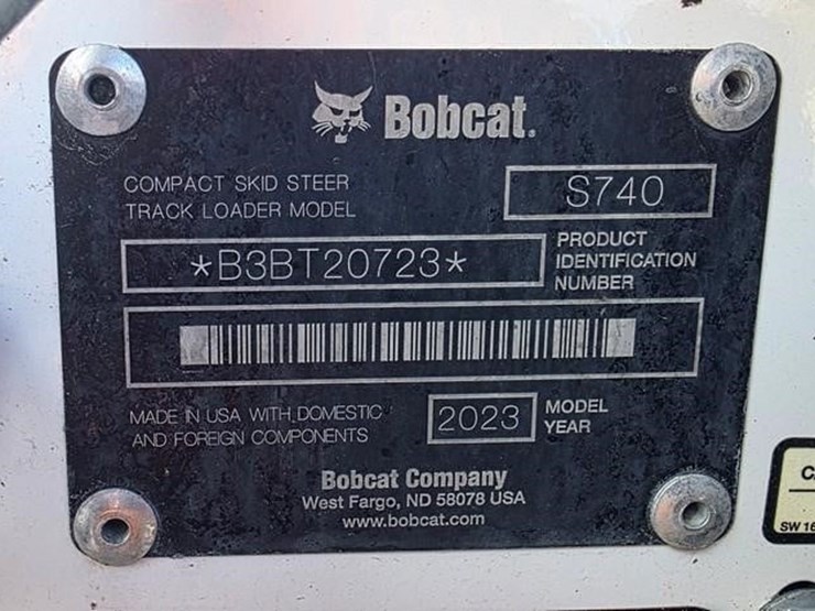 2023-bobcat-s740-image-5