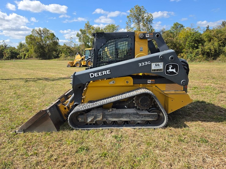 deere-333g-image-3