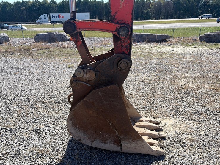 kubota-kx080-4-image-2