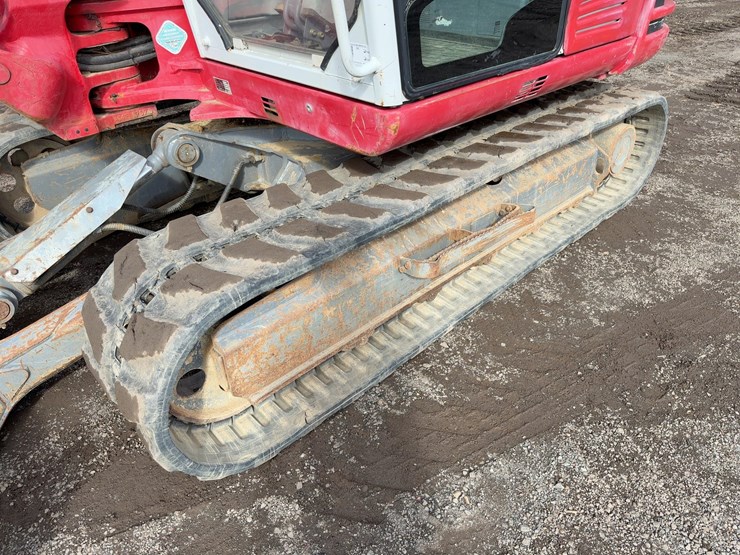 2017-takeuchi-tb290-image-24