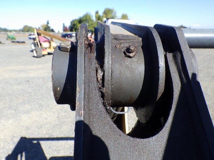 deere-318g-image-15