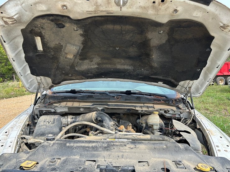 2014-dodge-1500-image-30