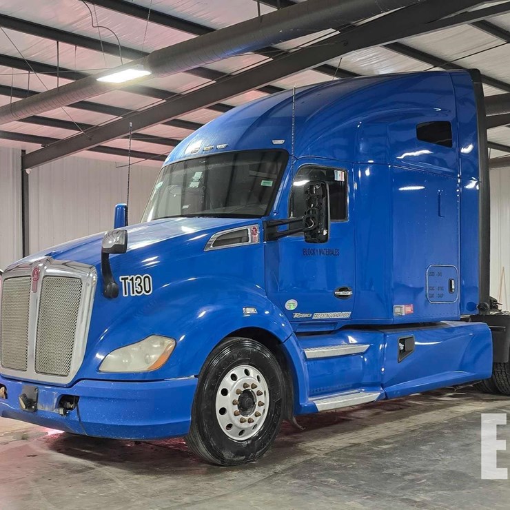 2017 KENWORTH T680