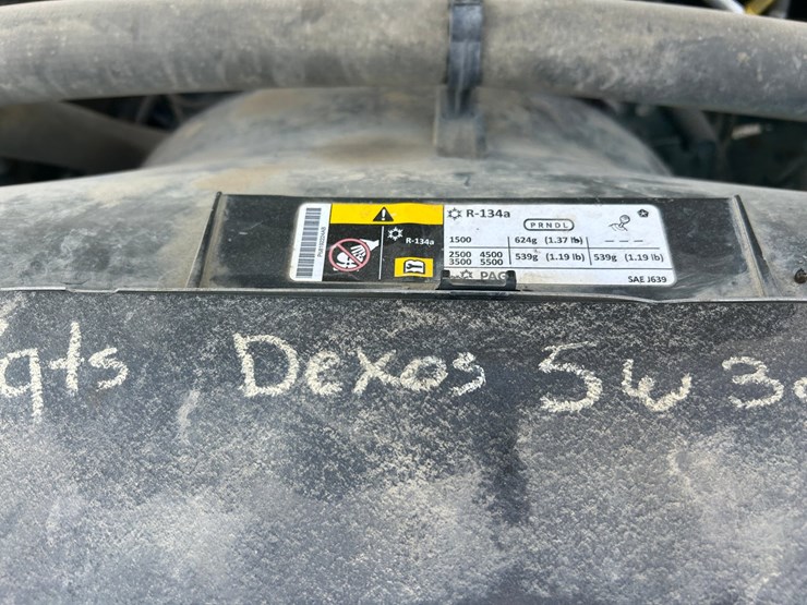 2014-dodge-1500-image-43