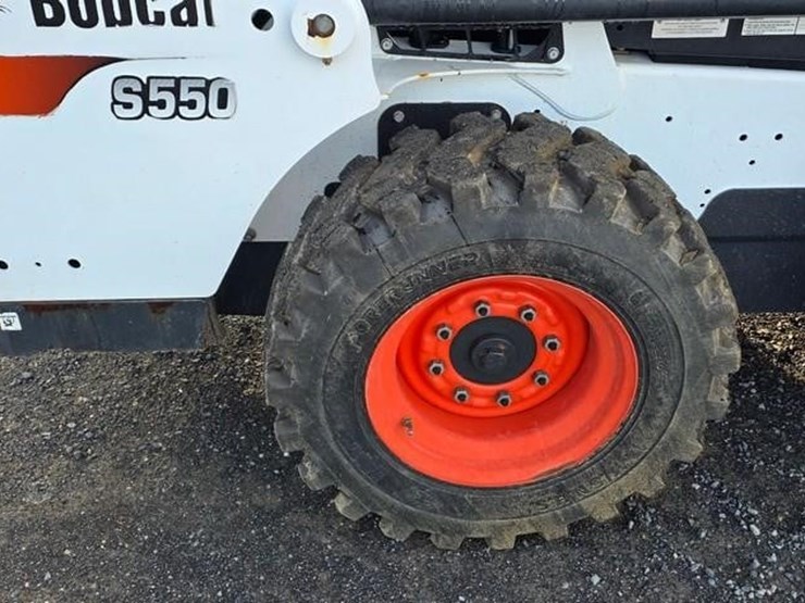 2018-bobcat-s550-image-14