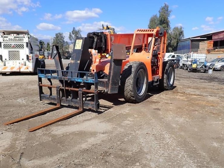 2018-jlg-10054t4f-telescopic-reachlift-image-1