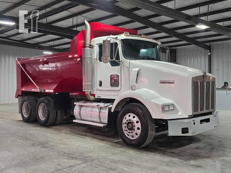 2004-kenworth-t800-image-2