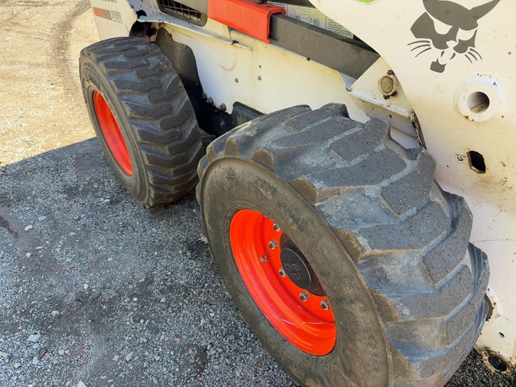 2016-bobcat-s850-image-12