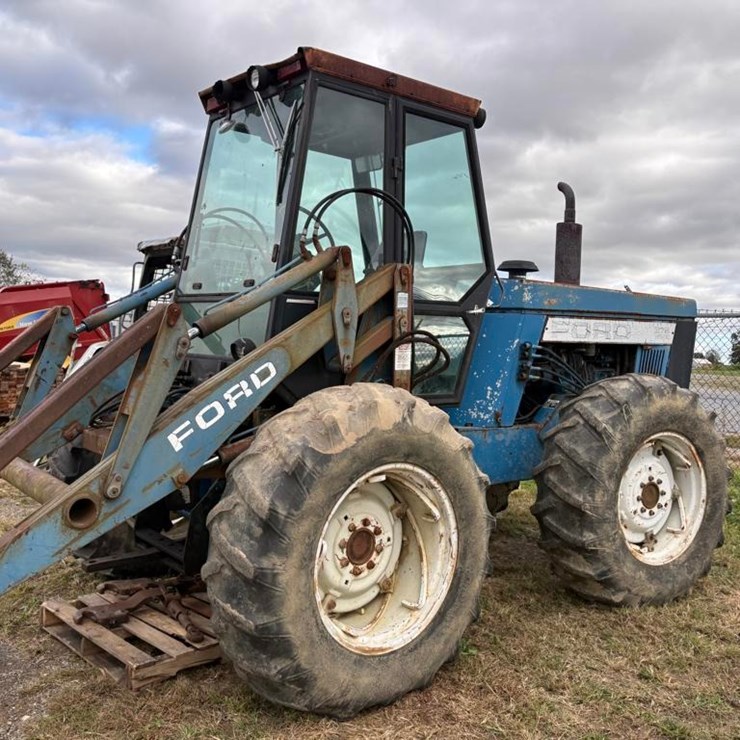 FORD TRACTOR