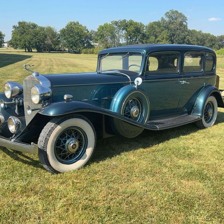 1932 Cadillac V-16 Fleetwood