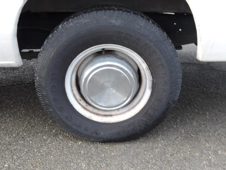 2006-ford-e350-image-9