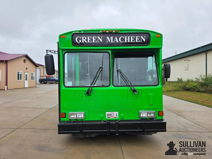 2000-gillig-party-bus-image-2
