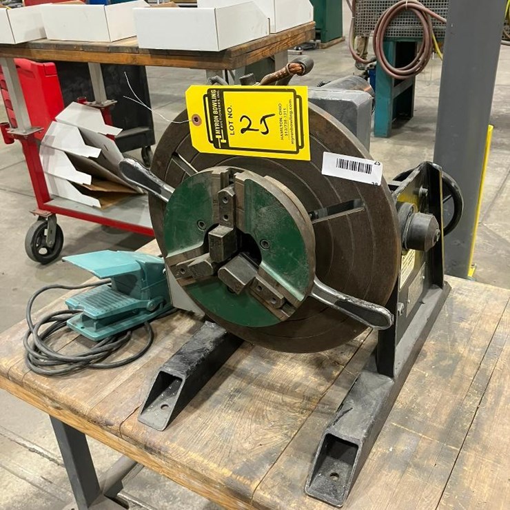 TEAM INDUSTRIES ELECTRIC VARIABLE SPEED WELDING POSITIONER, MODEL MD-WP440, S/N WP-891, 440 LB. MAX