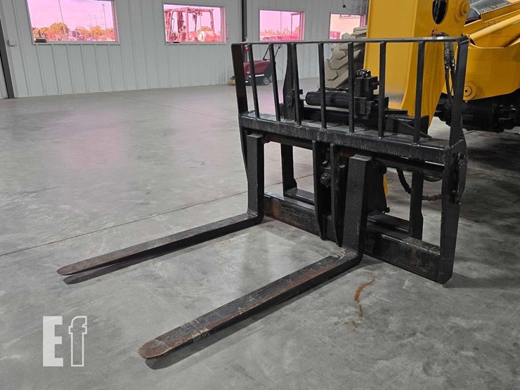 2015-jcb-507-42-image-9