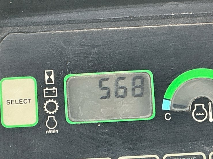 deere-640g-image-16