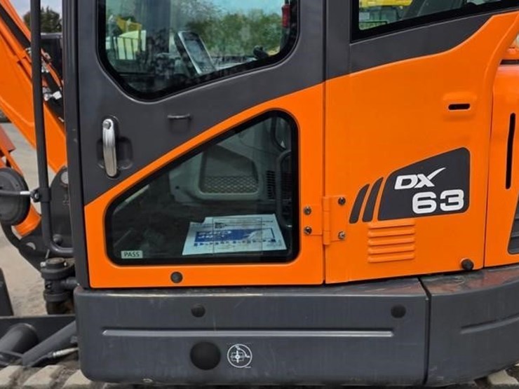 2023-doosan-dx63-3-image-18