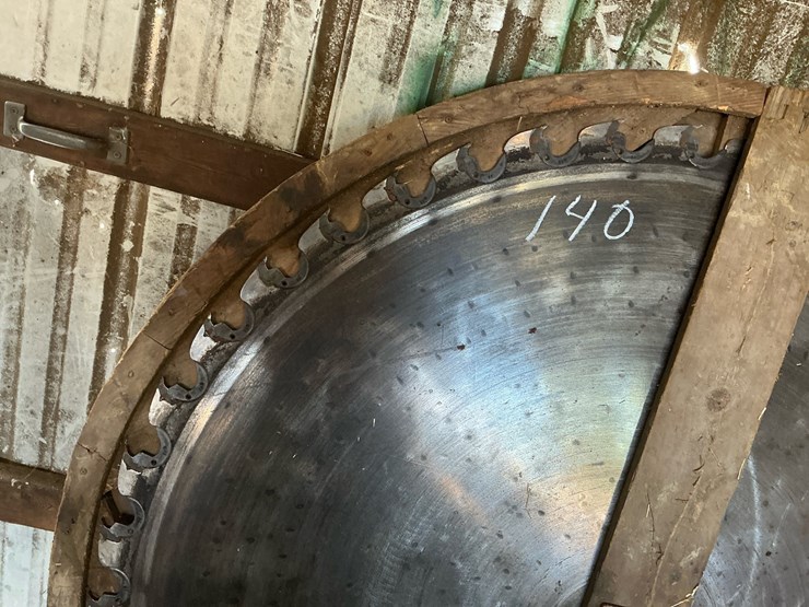 #140-•-56”-inserted-tooth-circular-saw-blade-image-2