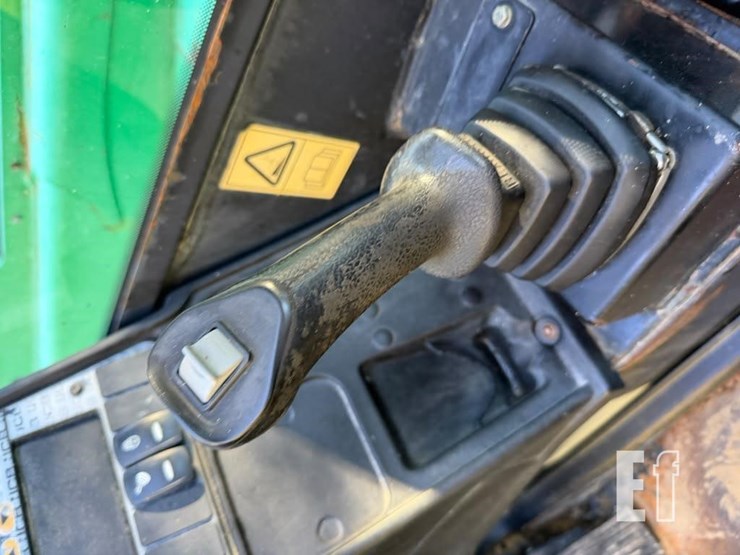 2016-jcb-510-56-image-19