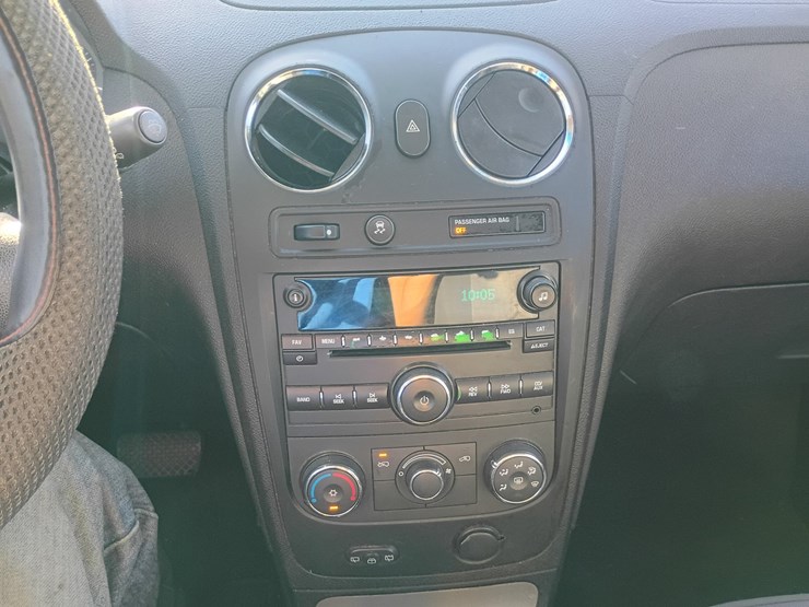 2011-chevrolet-hhr-image-35
