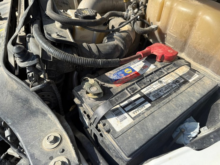 2010-ford-f350-image-122