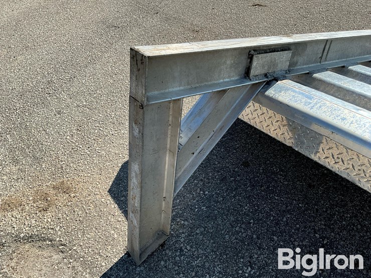koneta-diamond-brite-aluminum-truck-headache-rack-image-17