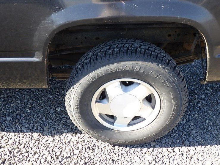 1994-chevrolet-2500-image-9