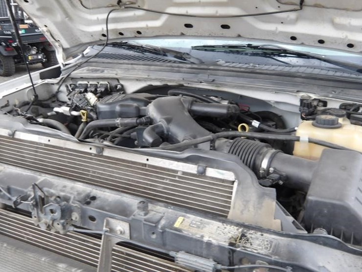 2010-ford-f450-image-9